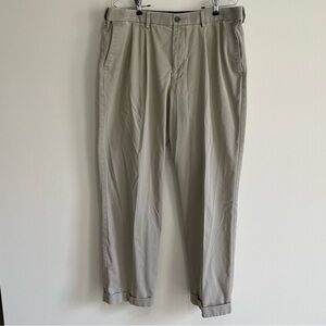 Dockers Men's Khaki Relaxed Fit Chinos